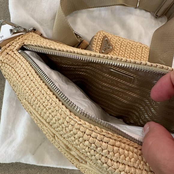 Prada Beige Raffia Triangle Shoulder Bag NWT and dustbag $3500 SOLD OUT - Picture 8 of 9